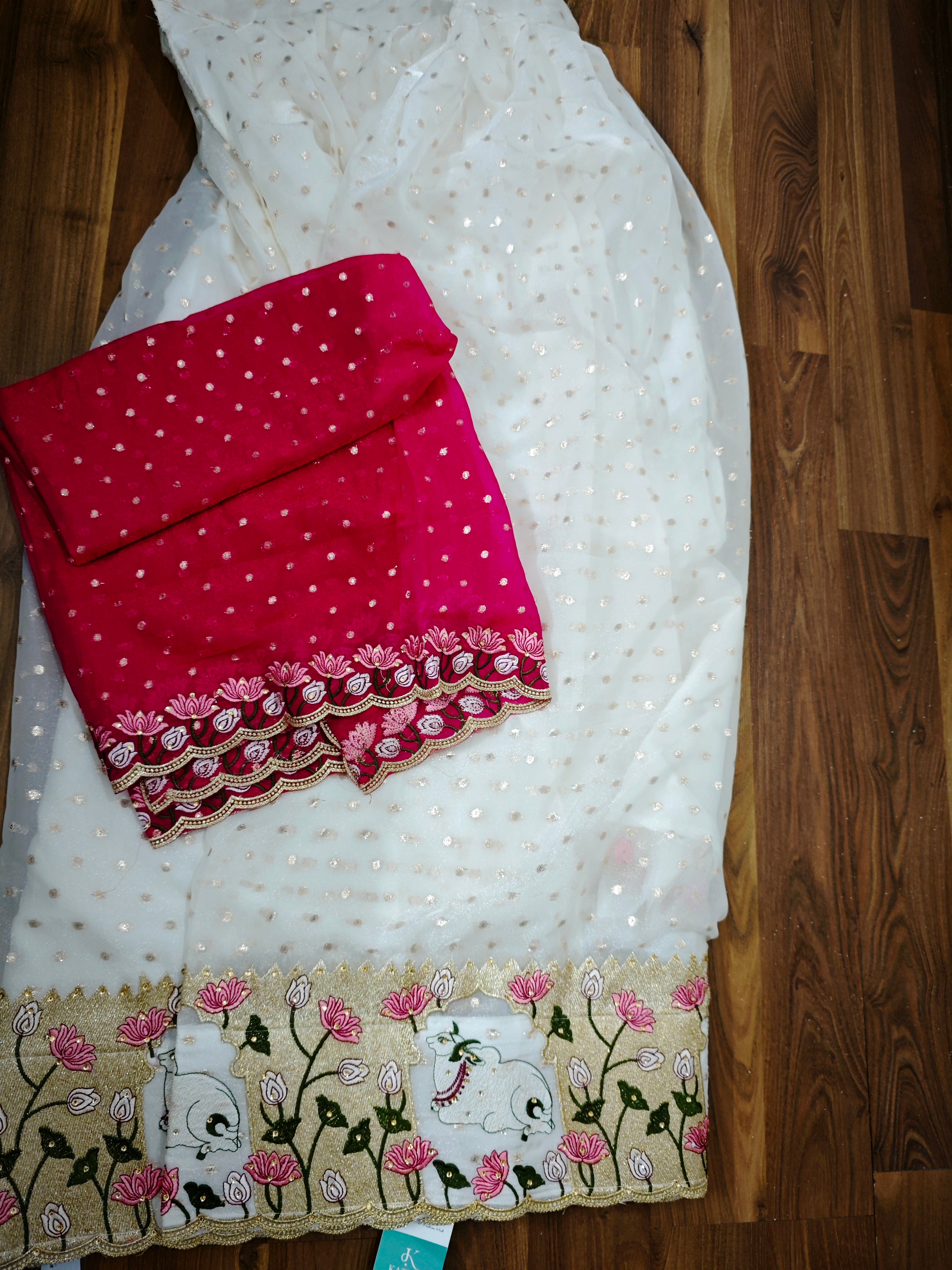 C-1429-30 White & Pink