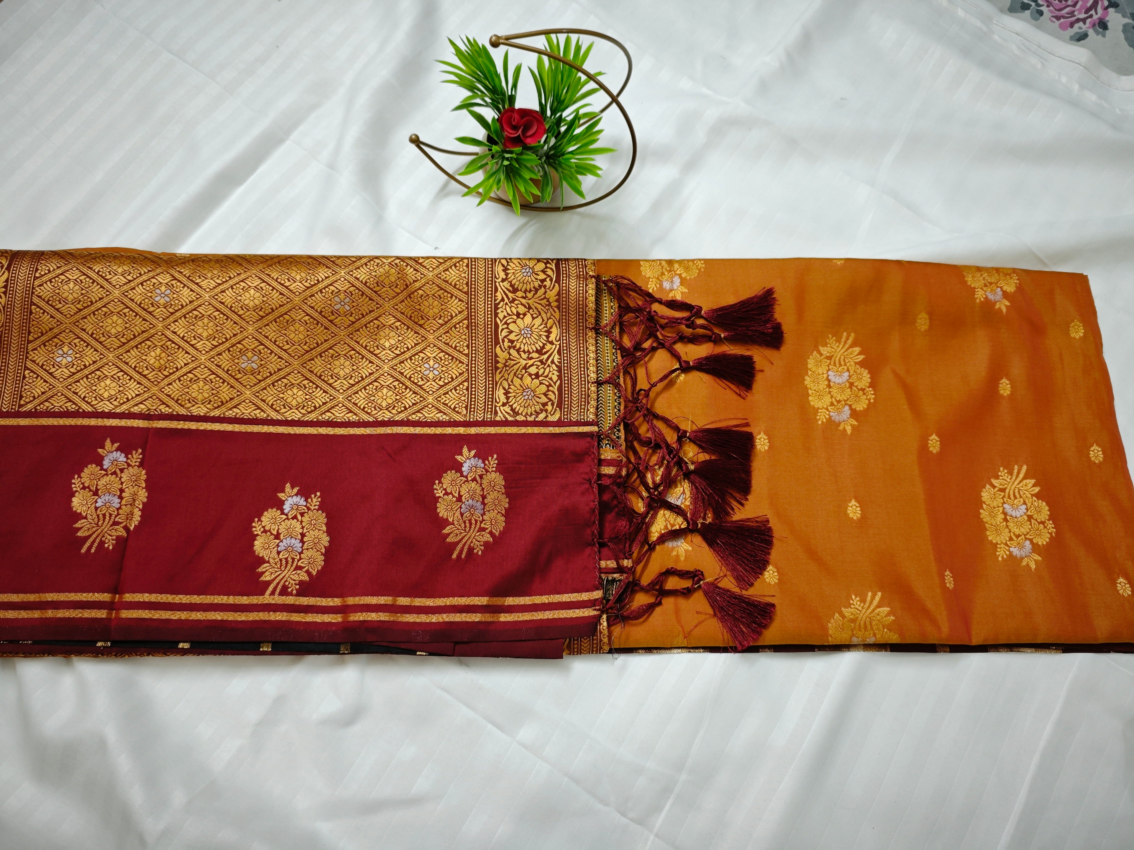 Kadiyal Pattu Rust & Maroon