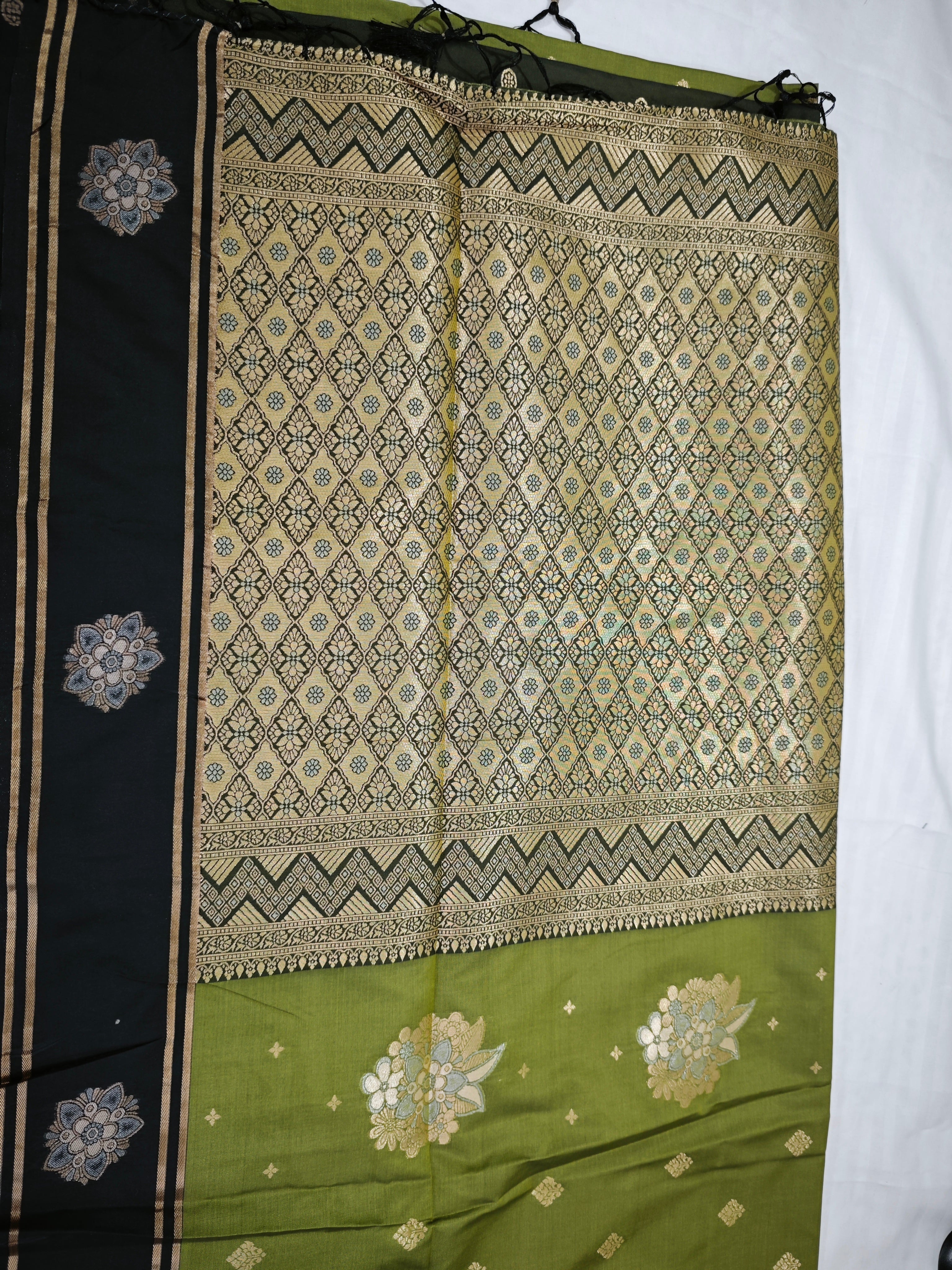 Soft Silk-KSV5014-Olive Green and Black