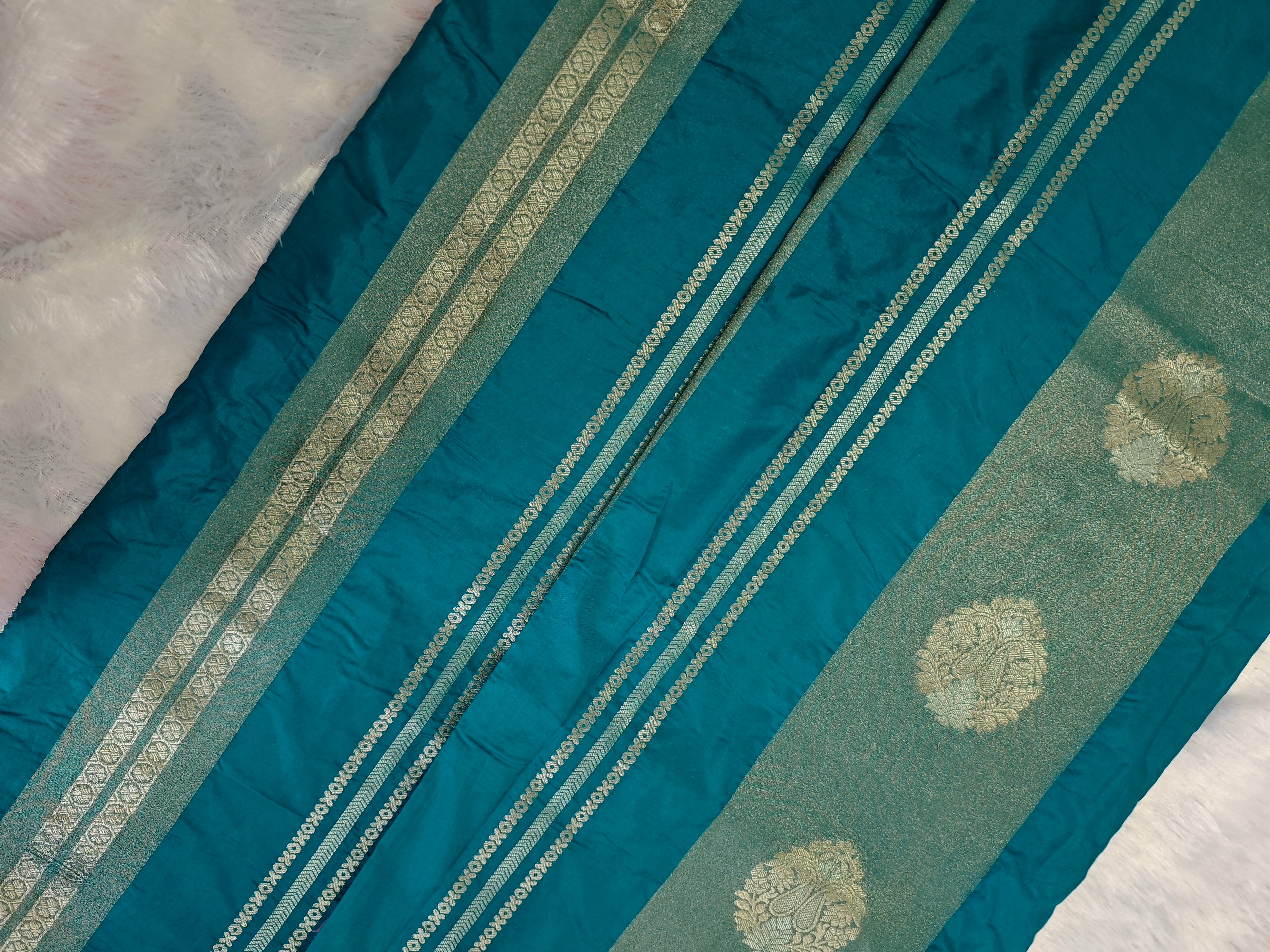 Moonga Cream Silk-KSV5016-Teal and Purple