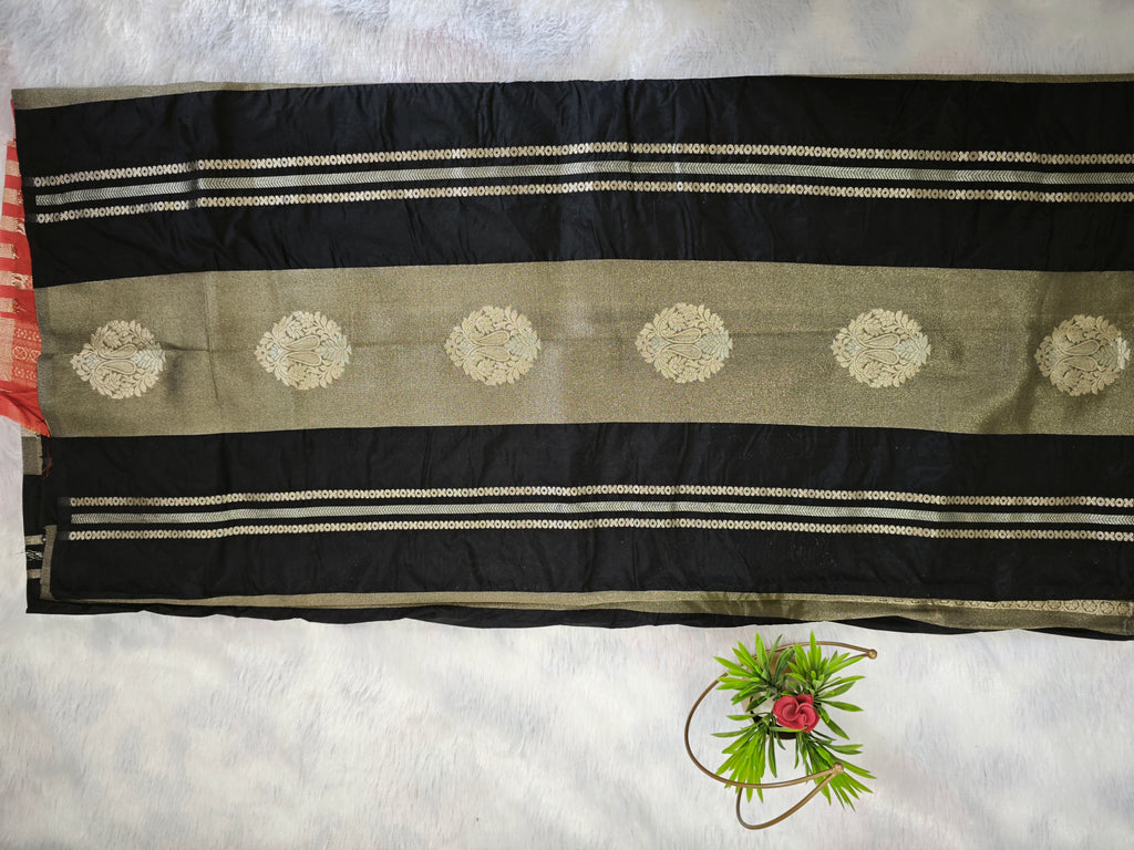 Moonga Cream Silk-KSV5017-Black and Rust